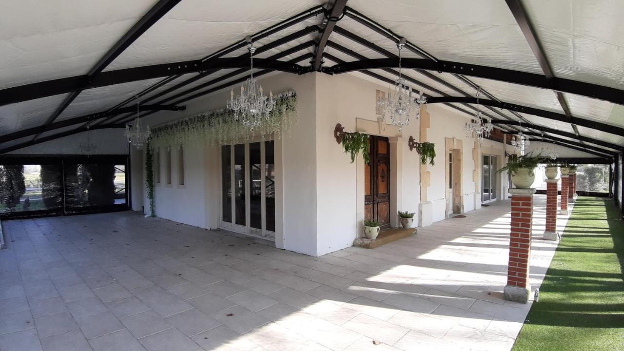 סן-ז'יל Mas Du Versadou, Dans Un Espace Naturel Protege, Piscine Couverte Chauffee Toute L'Annee, Spa Et Salle De Jeux מראה חיצוני תמונה