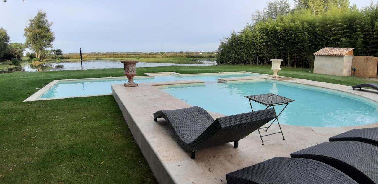 סן-ז'יל Mas Du Versadou, Dans Un Espace Naturel Protege, Piscine Couverte Chauffee Toute L'Annee, Spa Et Salle De Jeux מראה חיצוני תמונה