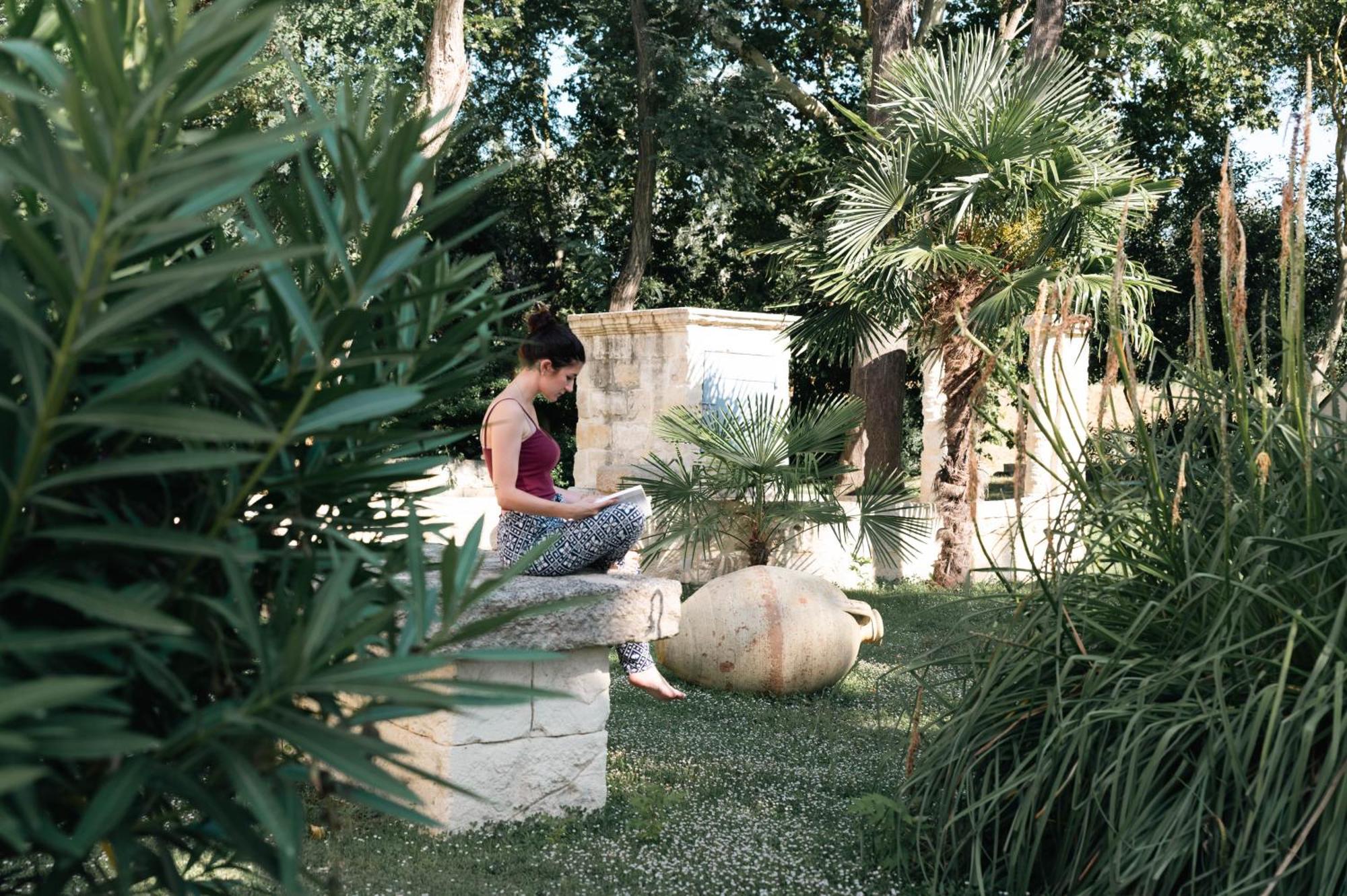 סן-ז'יל Mas Du Versadou, Dans Un Espace Naturel Protege, Piscine Couverte Chauffee Toute L'Annee, Spa Et Salle De Jeux מראה חיצוני תמונה