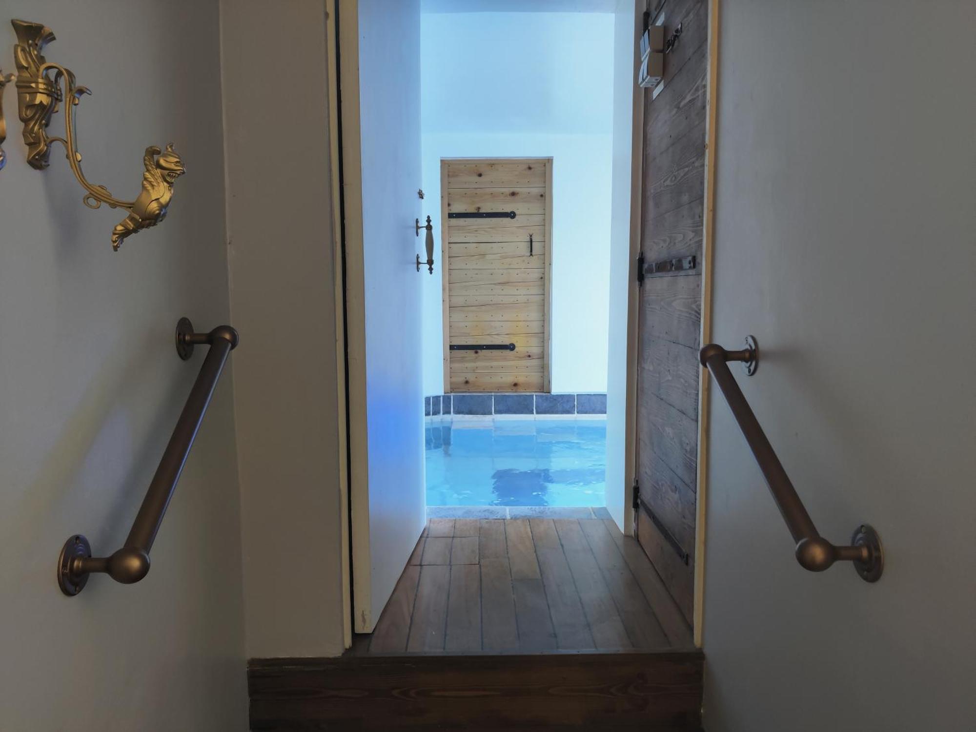 סן-ז'יל Mas Du Versadou, Dans Un Espace Naturel Protege, Piscine Couverte Chauffee Toute L'Annee, Spa Et Salle De Jeux חדר תמונה